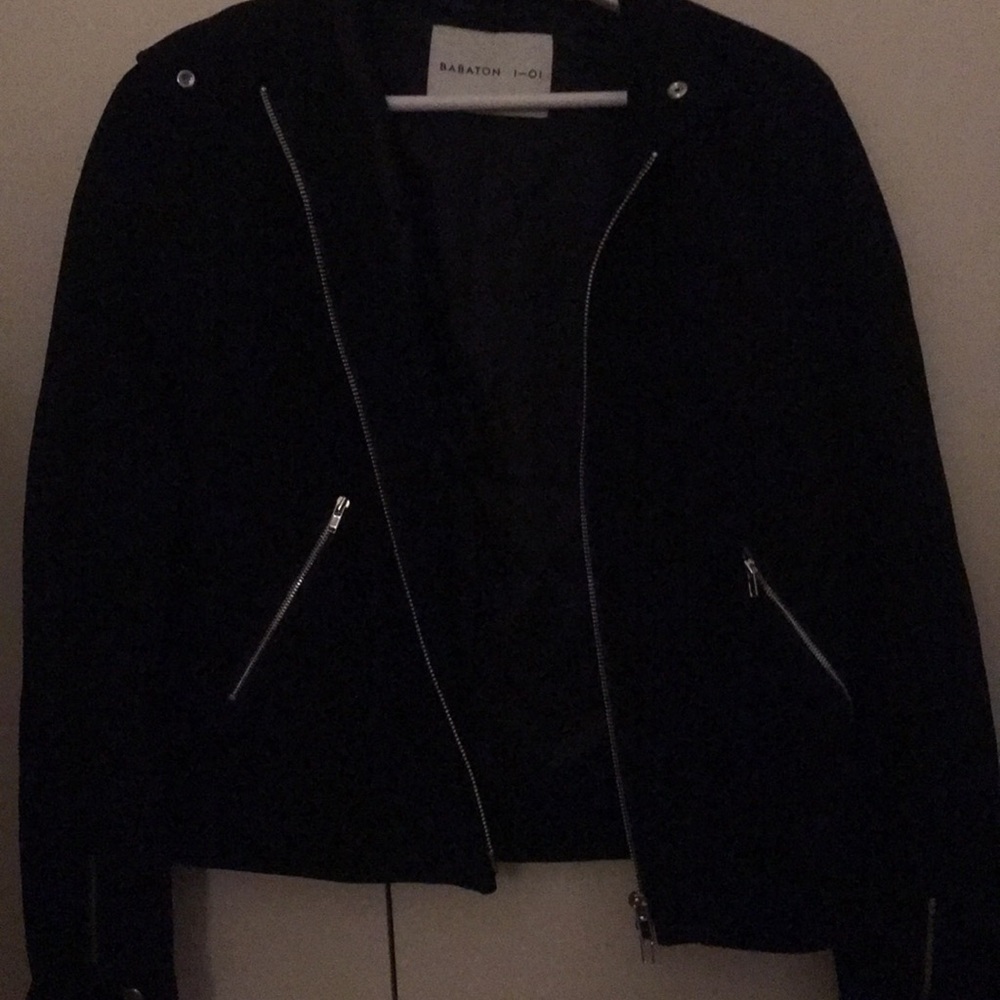 Aritzia black jacket